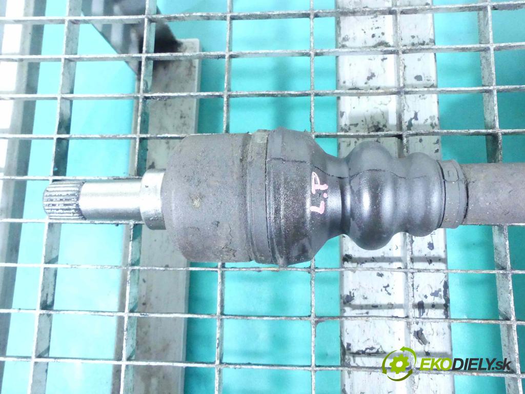 Citroen Xsara Picasso 1.6 95 HP manual 70 kW 1587 cm3 5- poloos ľavé  (Poloosy)