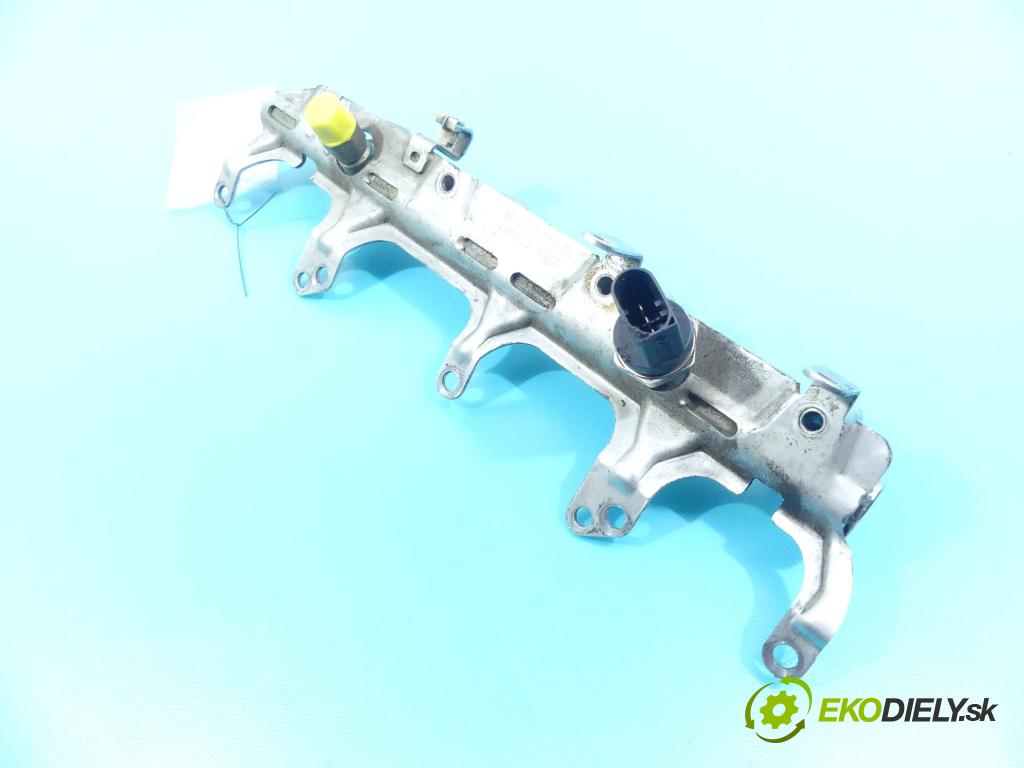 Audi A5 2007-2016 1.8 TFSI 170 HP manual 125 kW 1798 cm3 2- lišta vstrekovacia 06J133317G (Vstrekovacie lišty)