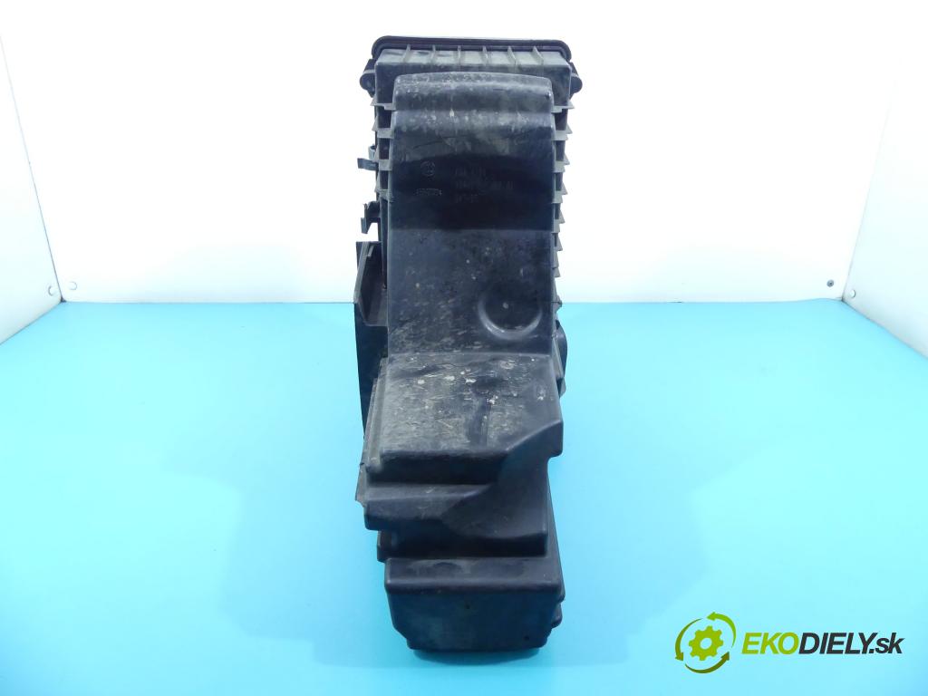 Peugeot 407 2.0 16v 136hp manual 100 kW 1997 cm3 4- obal filtra vzduchu 964676778001 (Kryty filtrů)