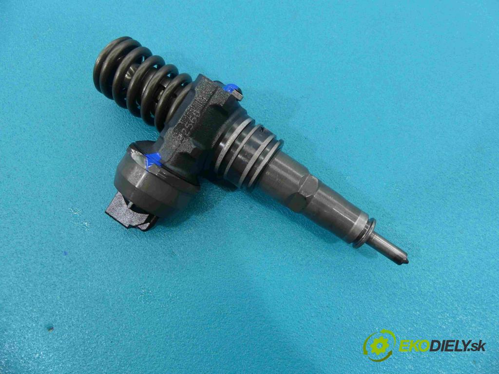 Seat Ibiza III 6L 2002-2008 1.4 tdi 75 HP manual 55 kW 1422 cm3 3- vstrekovacie čerpadlo 0414720035 (Vstrekovače)