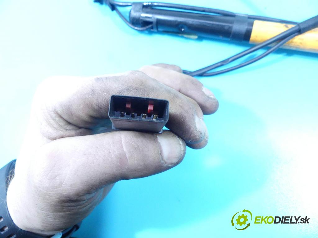 Alfa romeo 159 2.4 JTDm 209KM manual 154 kW 2387 cm3 4- pas bezpečnostný