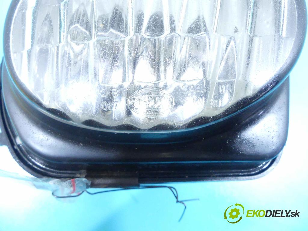 Mercedes C W203 2000-2007 1.8 kompresor 143 HP automatic 105 kW 1796 cm3 5- Halogen pravý A2158200856 (Ostatné)