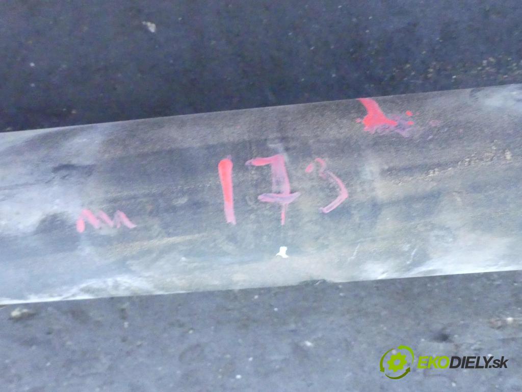 Bmw 5 E39 1996-2003 2.5 TDS 143 HP manual 105 kW 2497 cm3 4- Hřídel: jízda:  (Kardaňové hriadele)