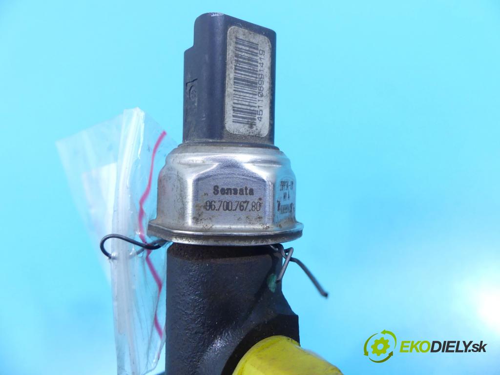 Ford Focus Mk3 2010-2018 1.6 tdci 95 HP manual 70 kW 1560 cm3 5- lišta vstrekovacia 9685297580-02 (Vstrekovacie lišty)