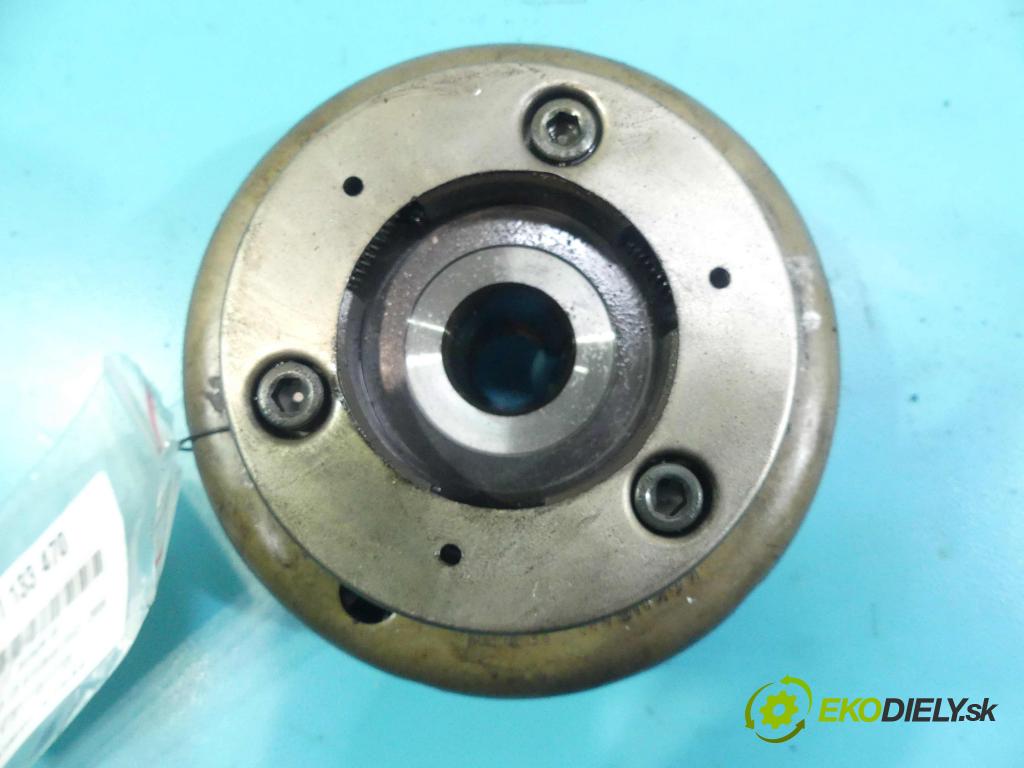 Suzuki UH 125 BURGMAN 2002-2006 0.1b 12KM manual 8,7 kW 125 cm3 2- Spojka:  (Kompletné sady (bez ložiska))