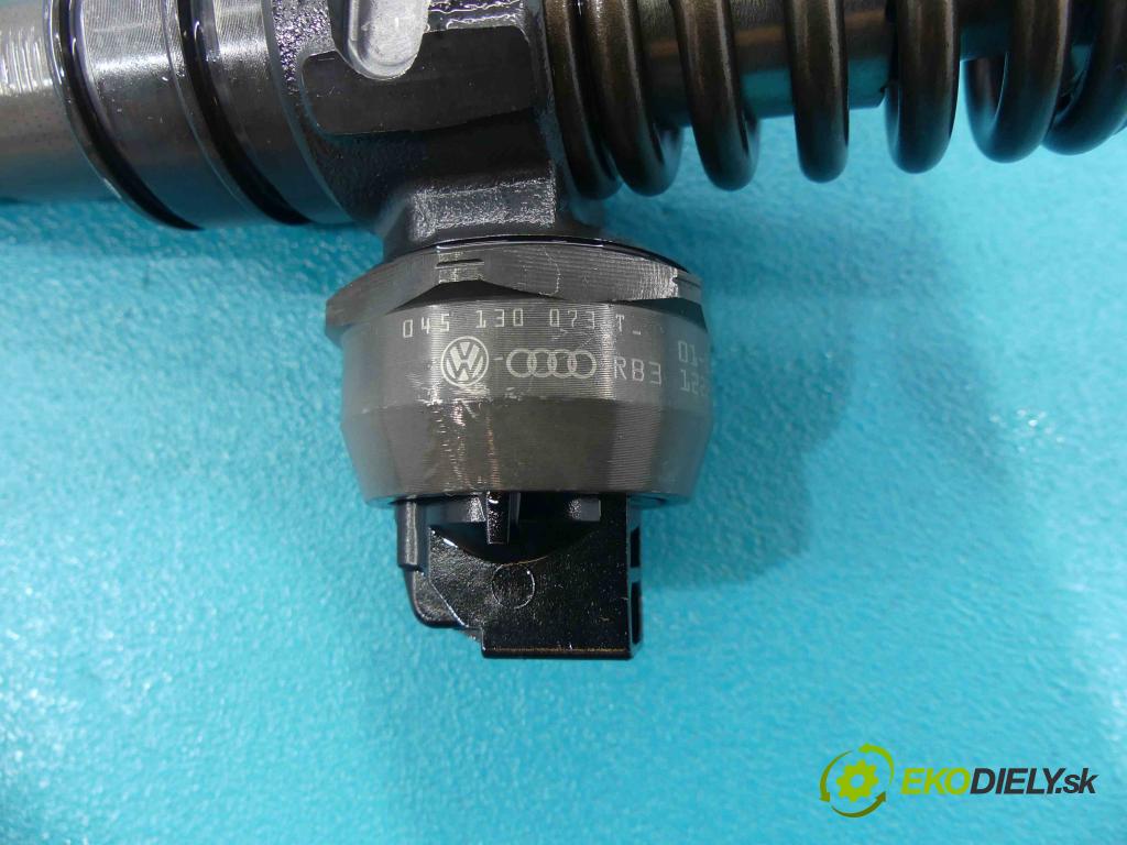 Seat Arosa 1.4 tdi 75 HP manual 55 kW 1422 cm3 3- vstrekovacie čerpadlo 0414720035 (Vstrekovače)