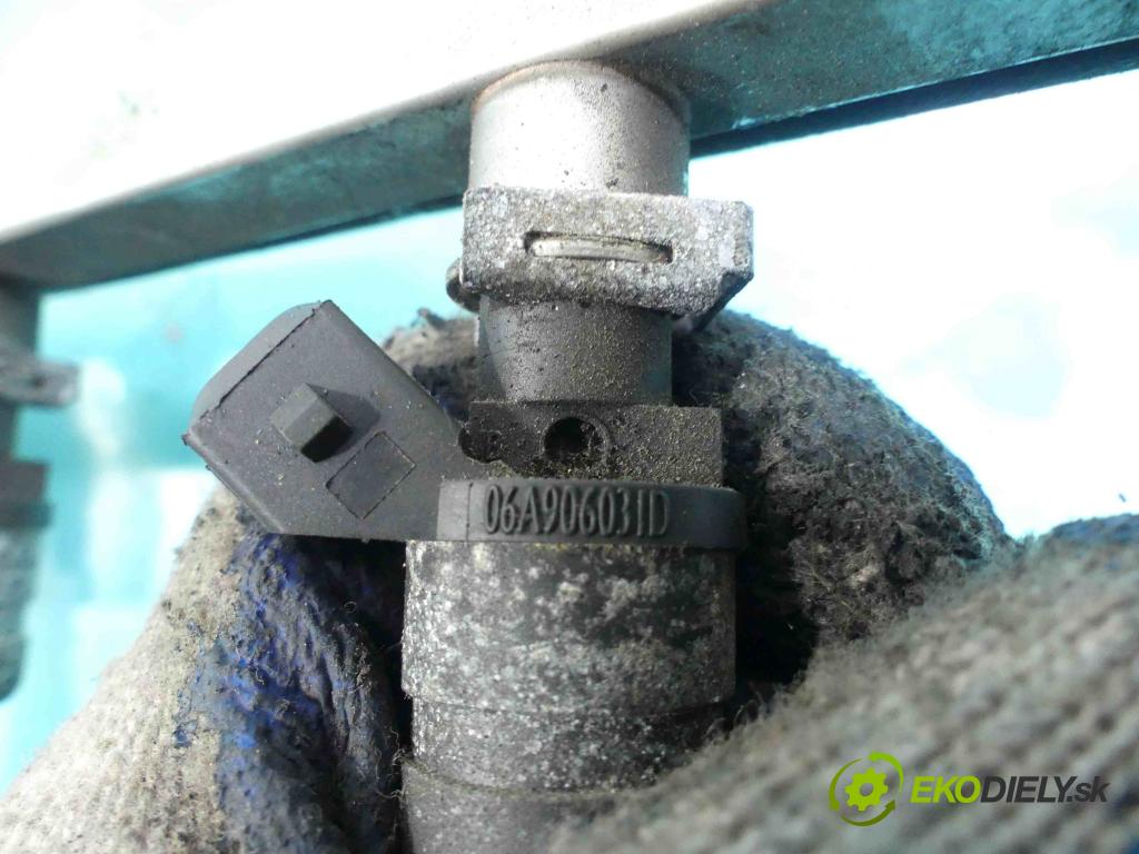 Vw Golf IV 1997-2003 1.8 20v 125 HP manual 92 kW 1781 cm3 5- vstrek 06A906031D (Vstrekovače)