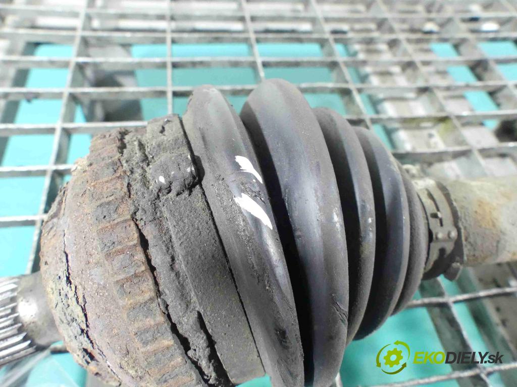 Peugeot 206 2.0 16v 135 HP manual 99 kW 1997 cm3 3- poloos ľavé  (Poloosy)