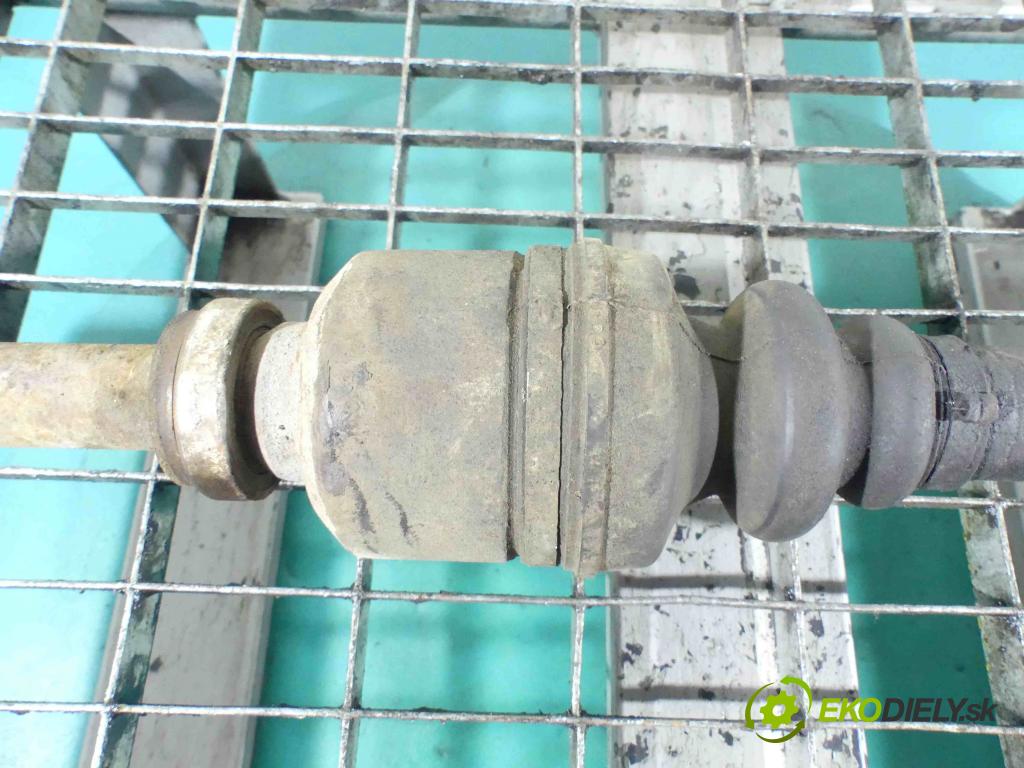 Peugeot 206 2.0 16v 135 HP manual 99 kW 1997 cm3 3- poloos pravé  (Poloosy)