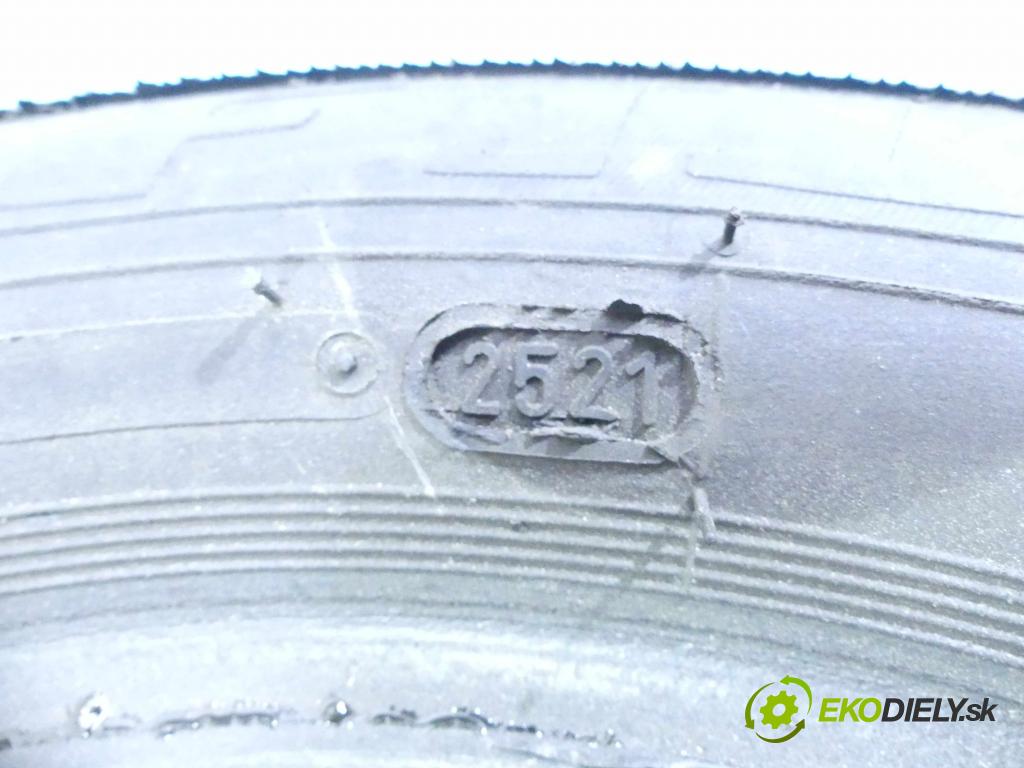 Peugeot 206 2.0 16v 135 HP manual 99 kW 1997 cm3 3- Pneumatika: para