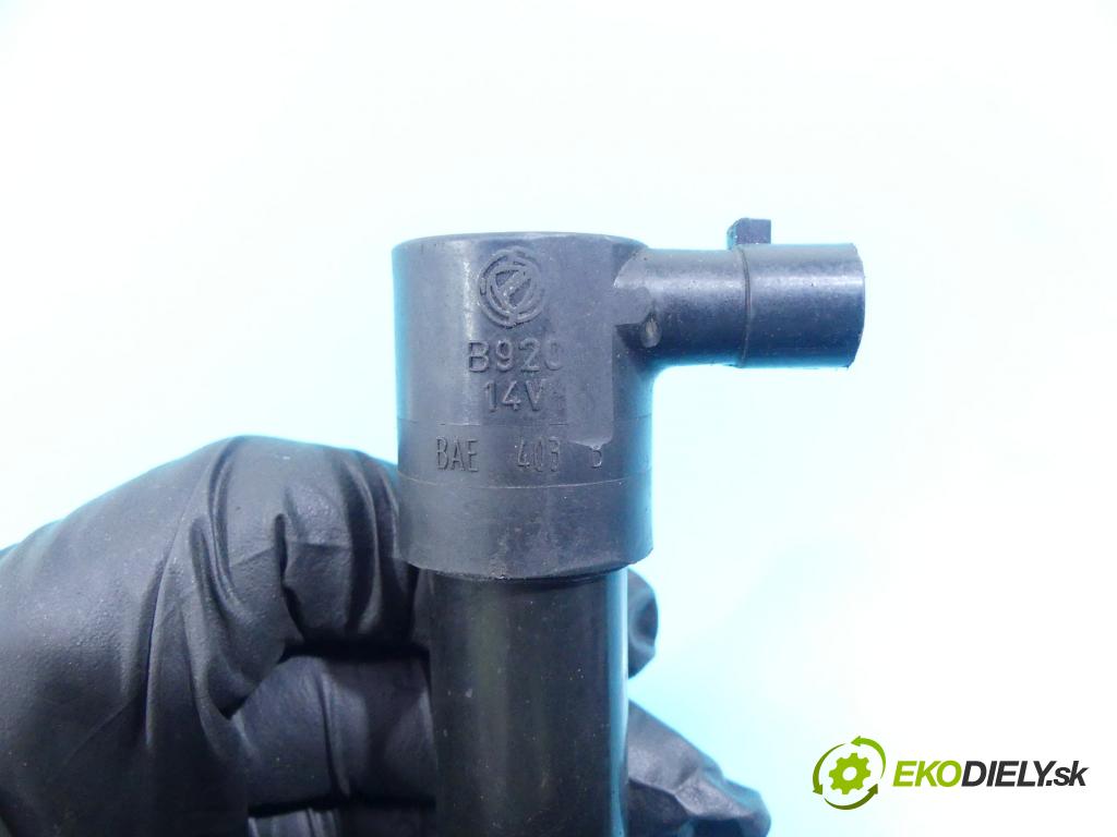 Fiat Stilo 1.6 16v 103 HP manual 76 kW 1596 cm3 3- cievka zapaľovacia B920 (Zapaľovacie cievky, moduly)