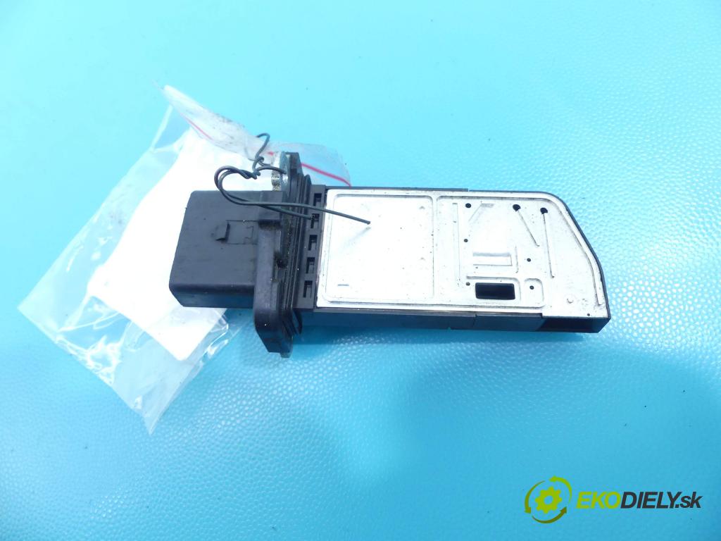 Vw Passat B6 2005-2010 2.0 TFSI 200 HP automatic 147 kW 1984 cm3 4- průtokoměr: 06F906461A (Váhy vzduchu)