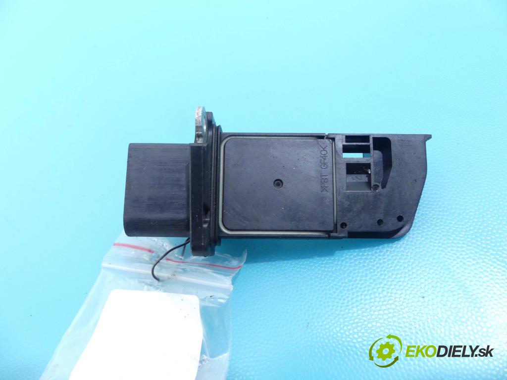 Vw Passat B6 2005-2010 2.0 TFSI 200 HP automatic 147 kW 1984 cm3 4- průtokoměr: 06F906461A (Váhy vzduchu)