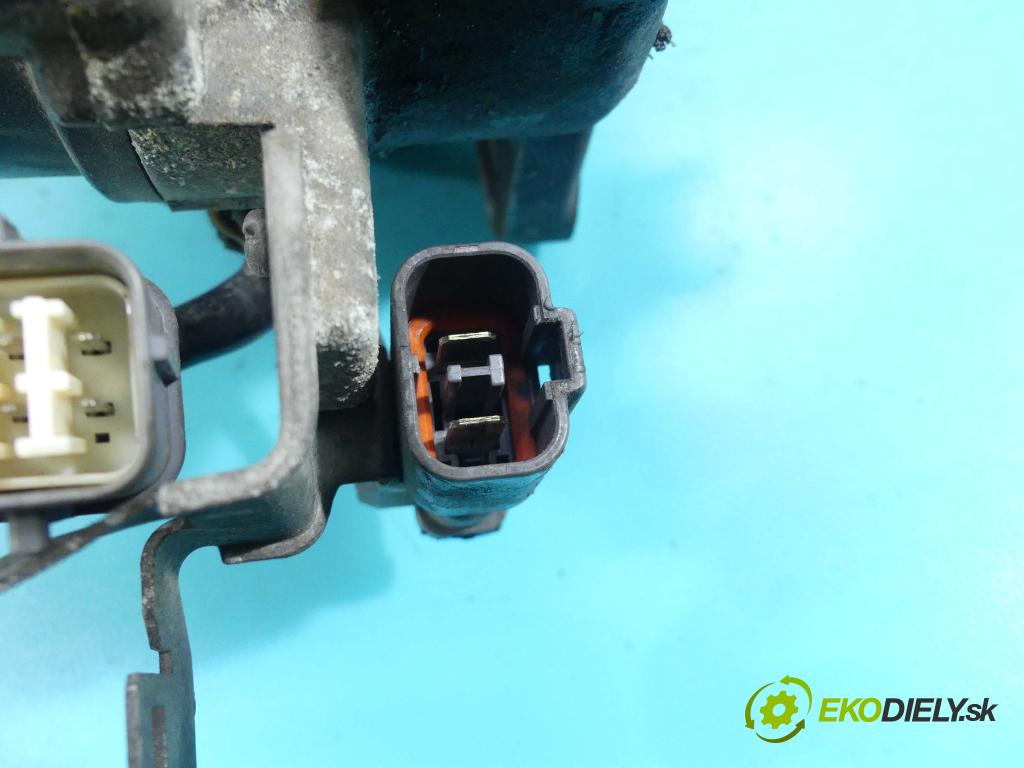 Honda Civic VI 1995-2001 1.4 16v 90 HP manual 66 kW 1396 cm3 5- rozdeľovač 30100P1KE01 (Rozdeľovače)