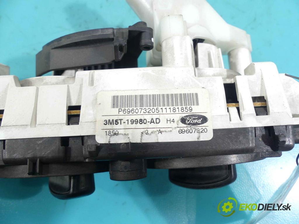 Ford Focus Mk2 2004-2011 1.6 tdci 90 HP manual 66 kW 1560 cm3 5- panel kúrenia 3M5T-19980-AD