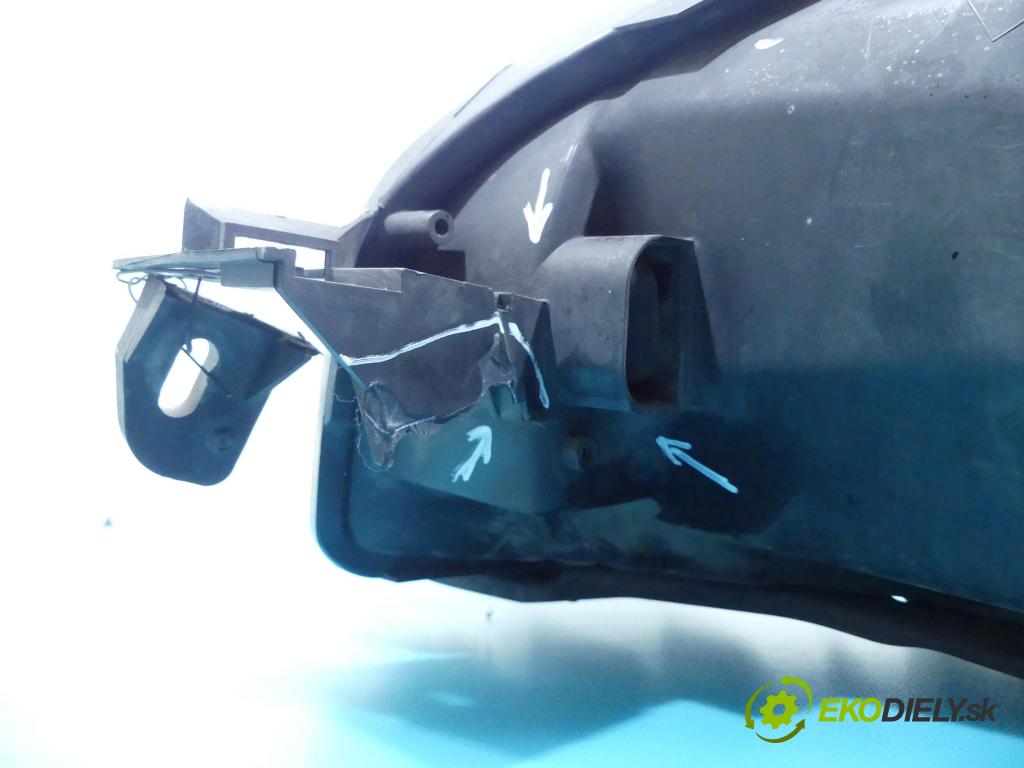 Citroen C4 Grand picasso 1.6 hdi 109 HP manual 80 kW 1560 cm3 5- Reflektor: pravý  (Pravé)