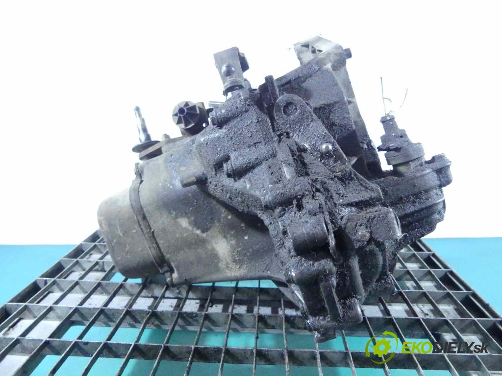 Citroen Berlingo I 1996-2008 1.4 75 hp manual 55 kW 1360 cm3 5- převodovka stupňová manual 20CP37