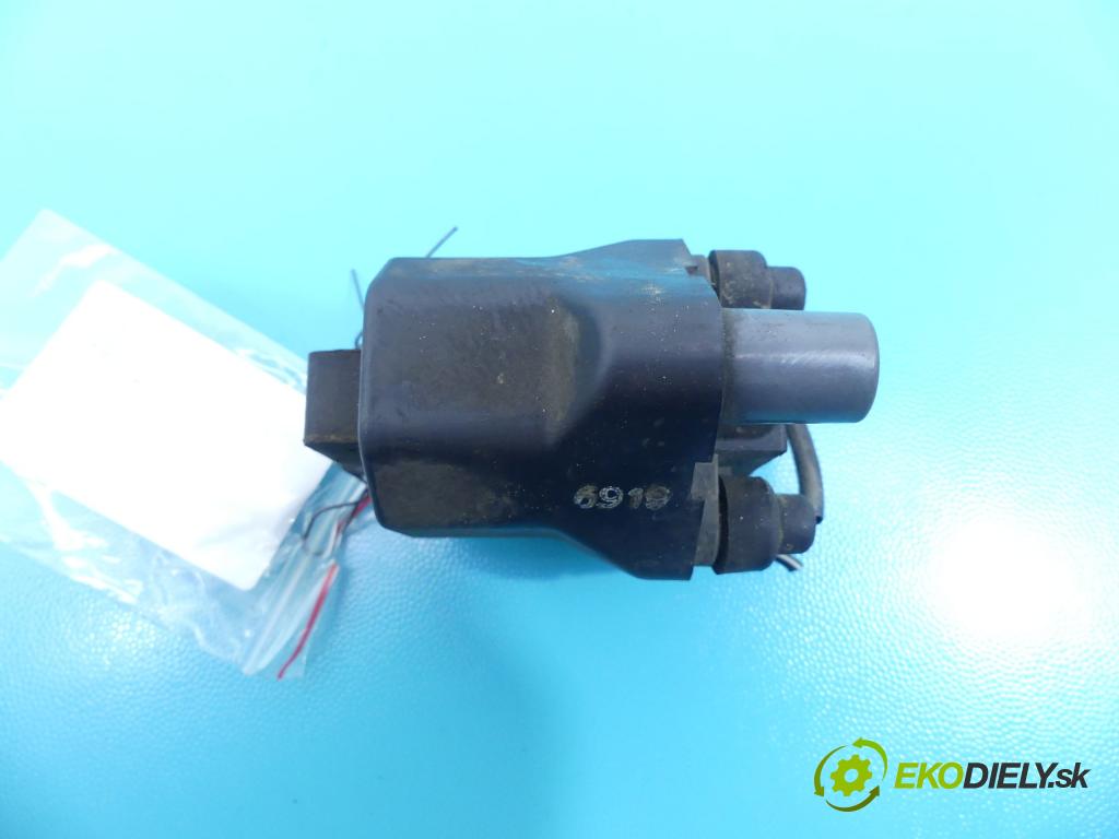 Vw Passat B5 1995-2005 1.6 101 HP manual 74 kW 1595 cm3 5- cievka zapaľovacia  (Zapaľovacie cievky, moduly)