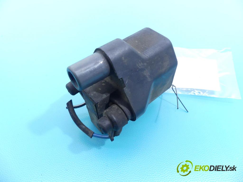 Vw Passat B5 1995-2005 1.6 101 HP manual 74 kW 1595 cm3 5- cievka zapaľovacia  (Zapaľovacie cievky, moduly)