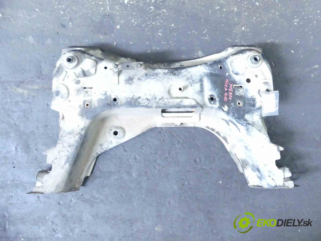 Nissan Micra K12 2003-2010 1.0 16v 65 hp manual 48 kW 998 cm3 3- výztuha motoru 