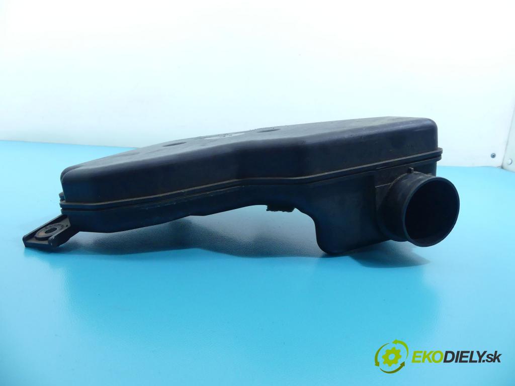 Lexus RX II 2003-2008 3.3 V6 211KM automatic 155 kW 3311 cm3 5- obal filtra vzduchu 17893-20100 (Kryty filtrů)