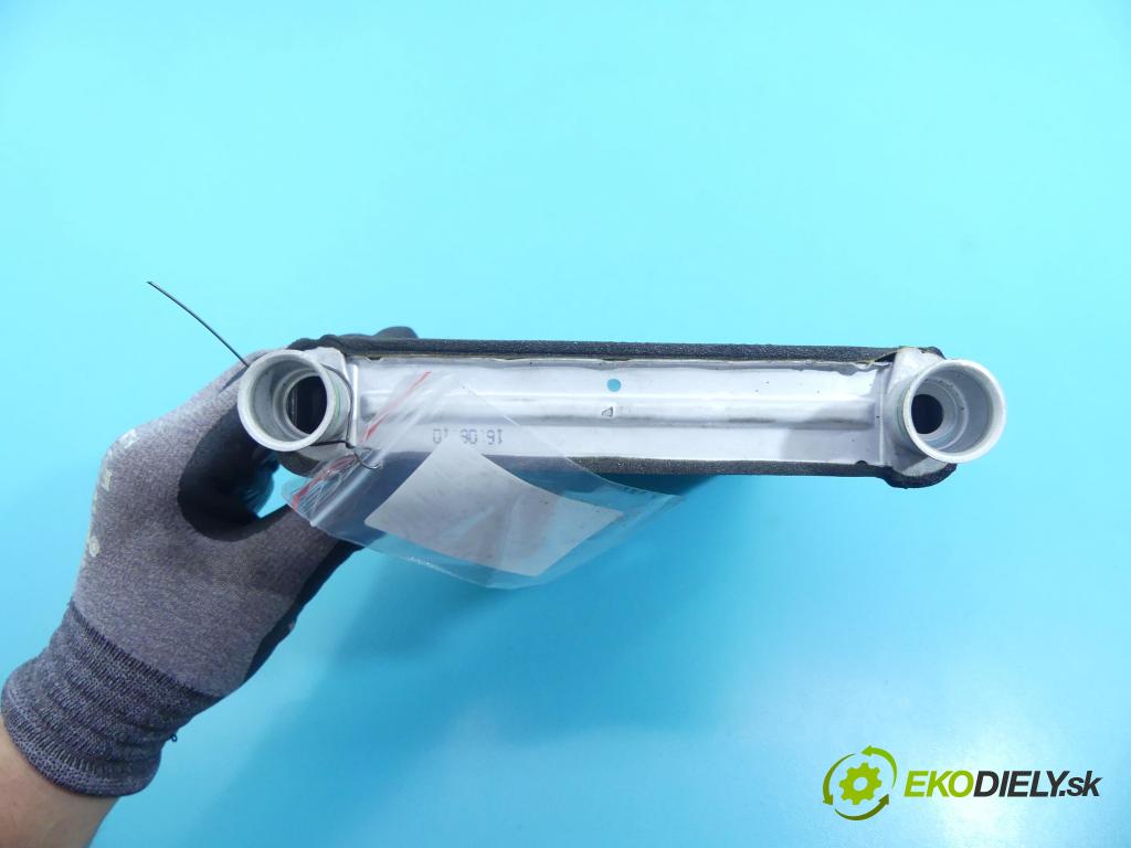 Bmw X1 E84 2009-2015 2.0d 143 HP automatic 105 kW 1995 cm3 5- radiator  (Radiátory kúrenia)