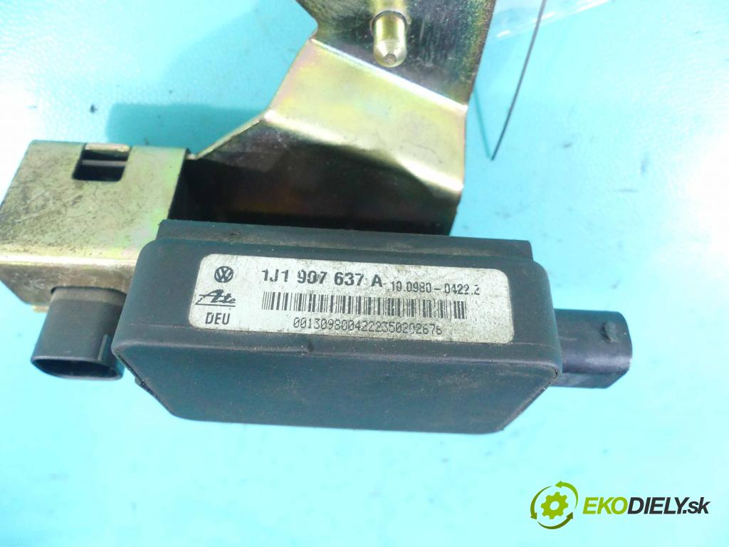 Vw Golf IV 1997-2003 1.9 tdi 110 hp manual 81 kW 1896 cm3 5- snímač ESP 1J0907657A