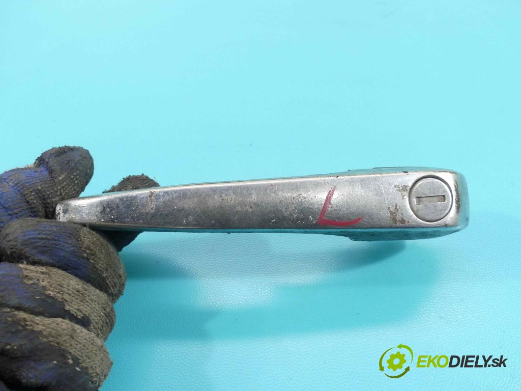 Vw LT I 1975-1996 2.4d 77 HP manual 57 kW 2383 cm3 2- rukoväť predné ľavé mimo:  (Vonkajšie predné ľavé)