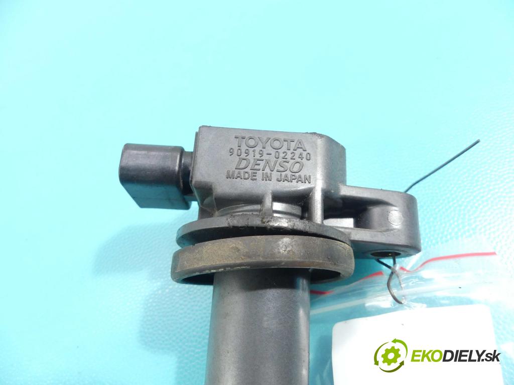 Toyota Yaris I 1999-2005 1.0 vvti 68 HP manual 50 kW 998 cm3 3- cievka zapaľovacia 90919-02240 (Zapaľovacie cievky, moduly)