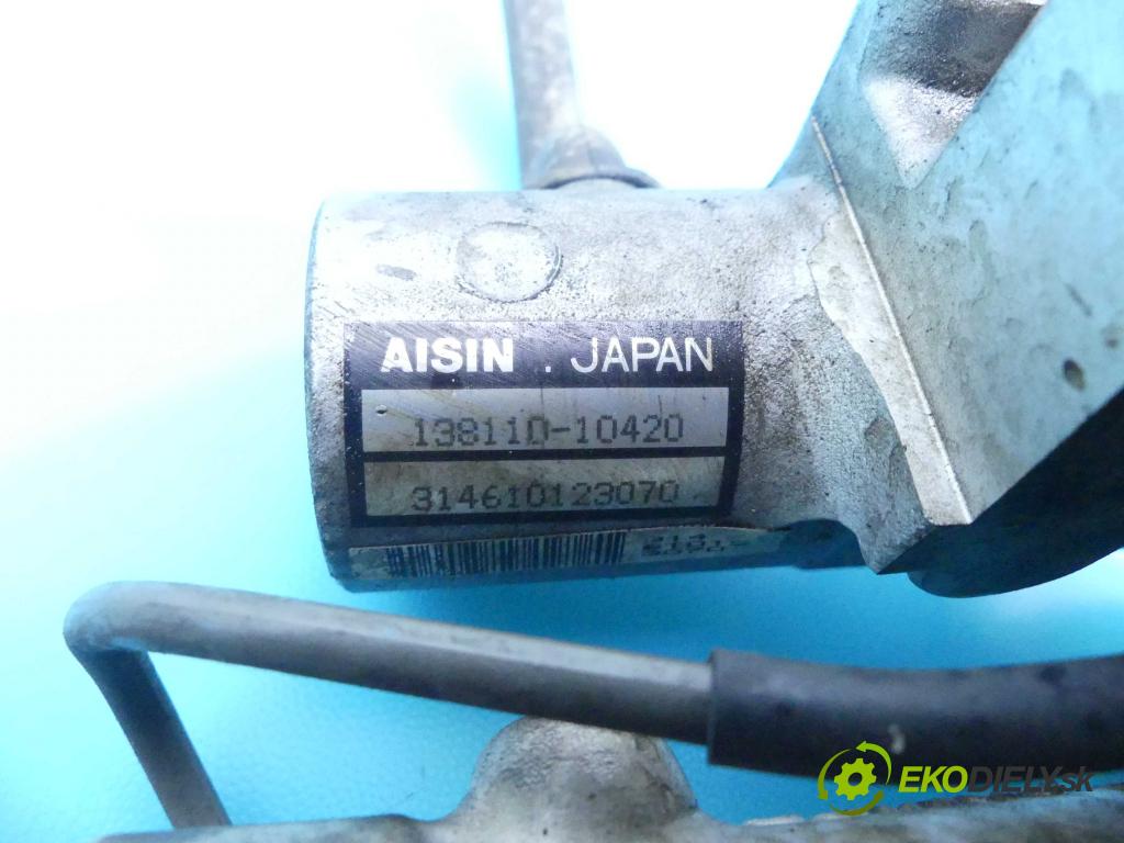 Lexus RX II 2003-2008 3.3 V6 211KM automatic 155 kW 3311 cm3 5- čerpadlo brzda: 138110-10420 (Posilňovače bŕzd)