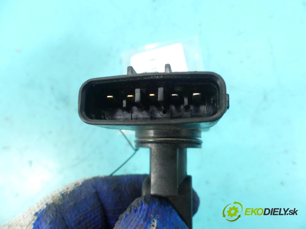 Toyota Avensis I T22 1997-2003 2.0 D4D 110 HP manual 81 kW 1995 cm3 5- průtokoměr: AFH-70M23 (Váhy vzduchu)