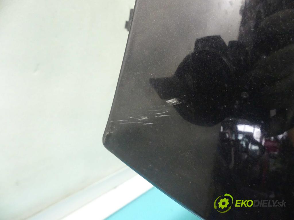 Vw Golf IV 1997-2003 1.6 16v 105 hp manual 77 kW 1598 cm3 5- zadní kufrové dveře  (Zadní kapoty)