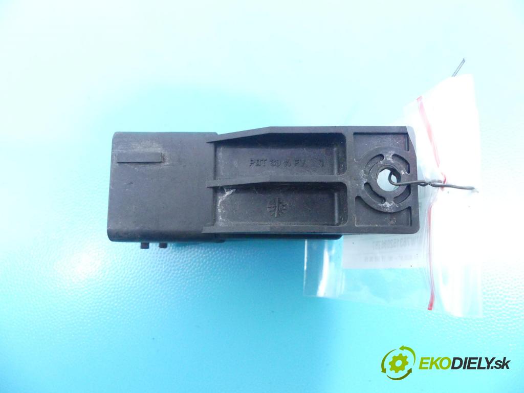 Volvo V50 2.0d 136hp manual 100 kW 1997 cm3 5- relé 3M5T-12A343-AA ...
