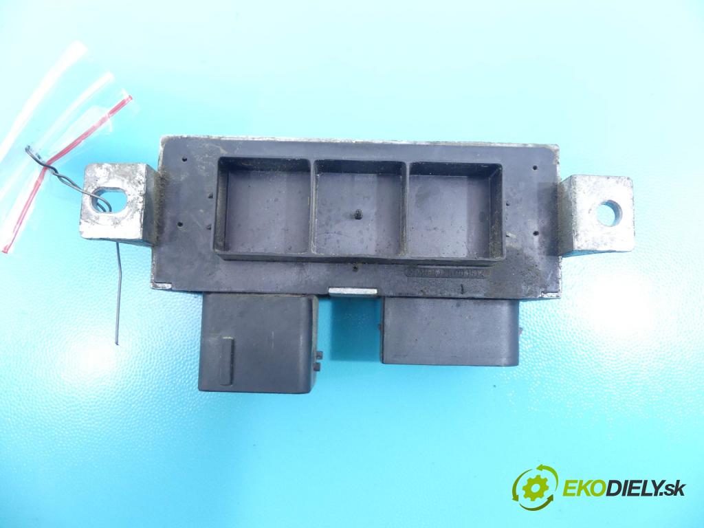 ChipPower Boitier Additionnel CRS Pour La Voiture Renault Trafic Mk2 II 1.9 DCi 2001-2014 Chip Tuning Box De Plug&Drive Diesel Plus De Puissance Avec Prise De Voiture Individuelle Tuningbox