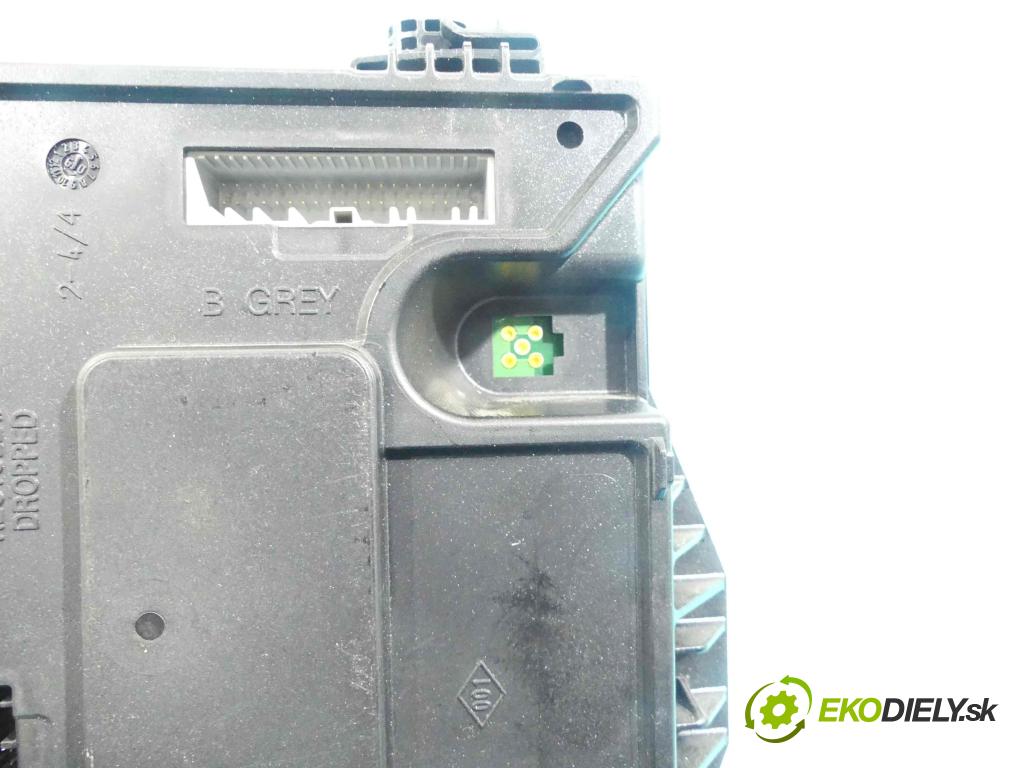 Renault Megane III 2008-2016 2.0 tce 179KM manual 132 kW 1998 cm3 5- riadiaca jednotka motora 237100584R