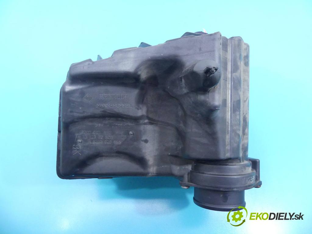 Renault Megane III 2008-2016 2.0 tce 179KM manual 132 kW 1998 cm3 5- obal filtra vzduchu 8200947662A (Kryty filtrů)