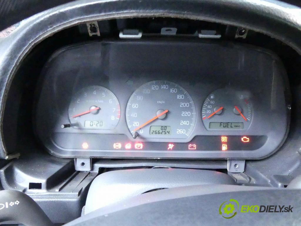 Volvo V40 I 1995-2004 1.9 T 200 HP manual 147 kW 1855 cm3 5- prístrojovka/ budíky 30857575 (Prístrojové dosky, displeje)