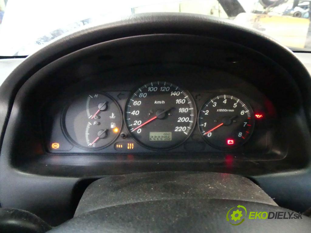 Mazda 323f 1.5 16v 88 hp manual 65 kW 1498 cm3 5- Přístrojová deska BJ2M (Přístrojové desky, displeje)