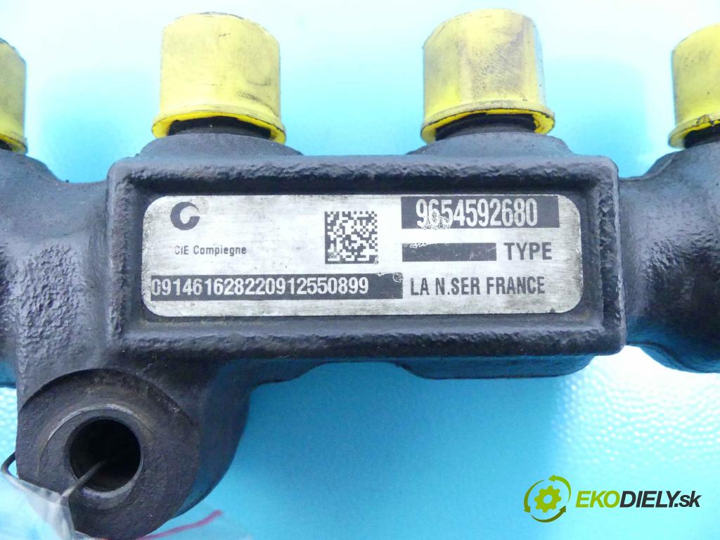 Peugeot 308 I 2007-2013 1.6 hdi 109 HP manual 80 kW 1560 cm3 5- lišta vstrekovacia 9654592680 (Vstrekovacie lišty)