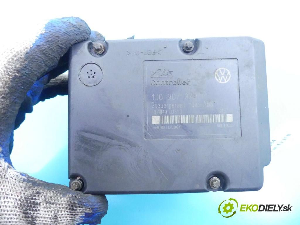 Vw Bora 1.6 SR 101 HP manual 74 kW 1595 cm3 4- čerpadlo abs 1J0907379P (Pumpy ABS)