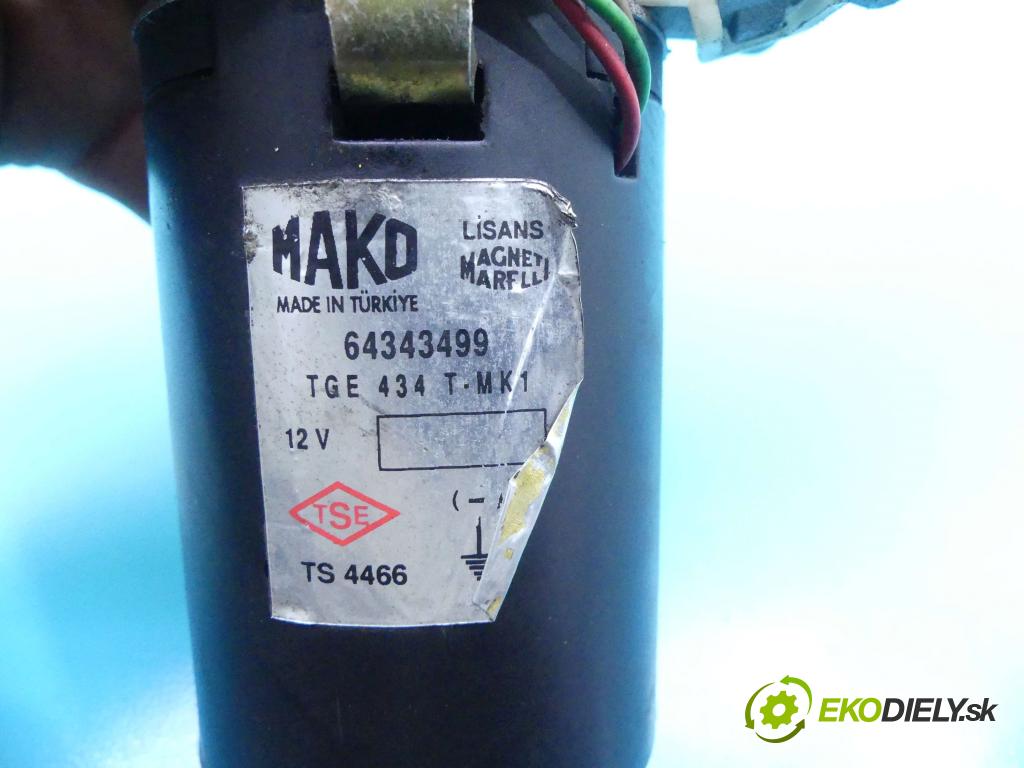 Fiat Palio II 2002-2006 1.6 16v 103 HP manual 76 kW 1596 cm3 5- motor stieračov predné 64343499