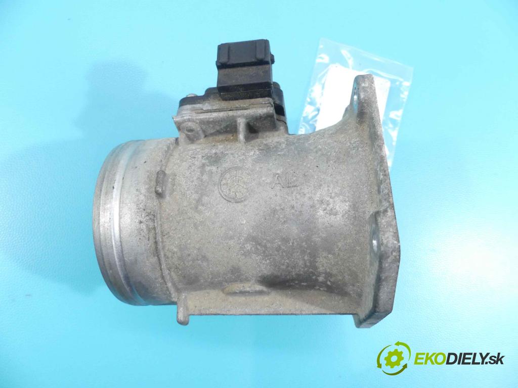 Audi A4 B5 1994-2001 1.6 101 HP manual 74 kW 1595 cm3 4- průtokoměr: 037906461B (Váhy vzduchu)