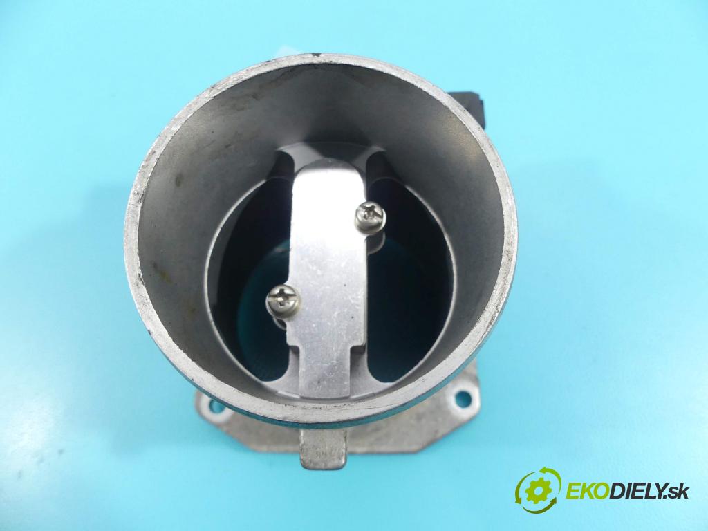 Audi A4 B5 1994-2001 1.6 101 HP manual 74 kW 1595 cm3 4- průtokoměr: 037906461B (Váhy vzduchu)