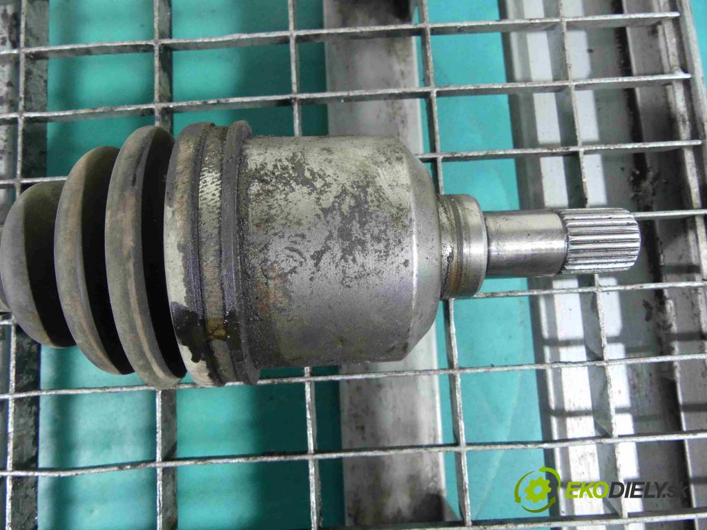 Citroen C8 2002-2014 2.0 16v 136 HP manual 100 kW 1997 cm3 5- poloos ľavé  (Poloosy)