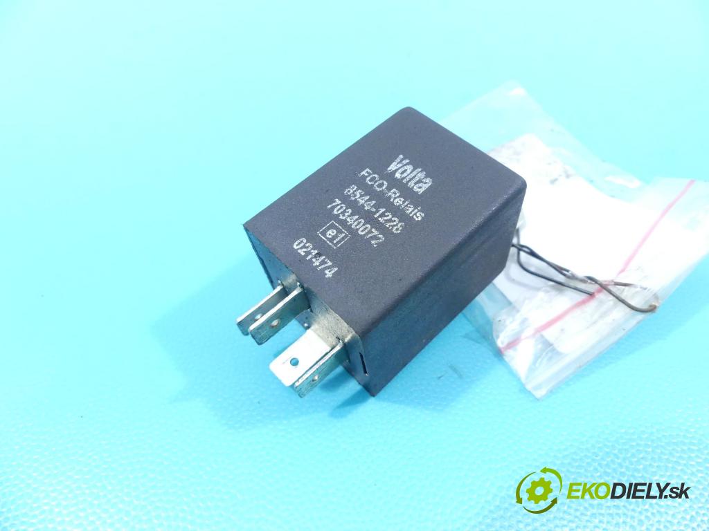 Ford Mondeo Mk3 2000-2007 2.0 TDCI 116 HP manual 85 kW 1998 cm3 5- Relé: 3M5J14A672AA (Relé)