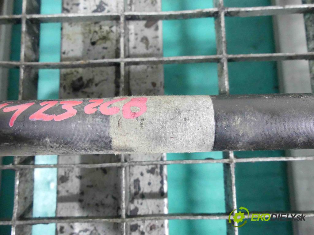 Kia Carens III 2006-2013 2.0 16v 144 HP manual 106 kW 1998 cm3 5- poloos ľavé  (Poloosy)