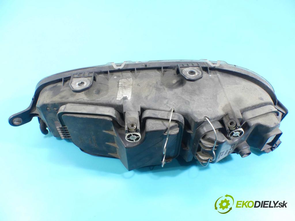 Fiat Punto II 1999-2010 1.2 60 HP manual 44 kW 1242 cm3 3- Reflektor: pravý  (Pravé)