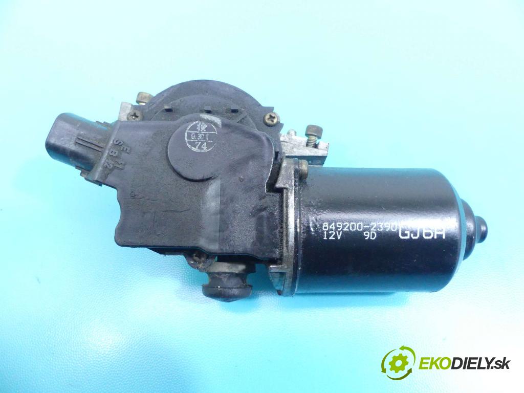 Mazda 6 I GG 2002-2007 2.0 citd 136 HP manual 100 kW 1998 cm3 5- motor stieračov predné 849200-2390