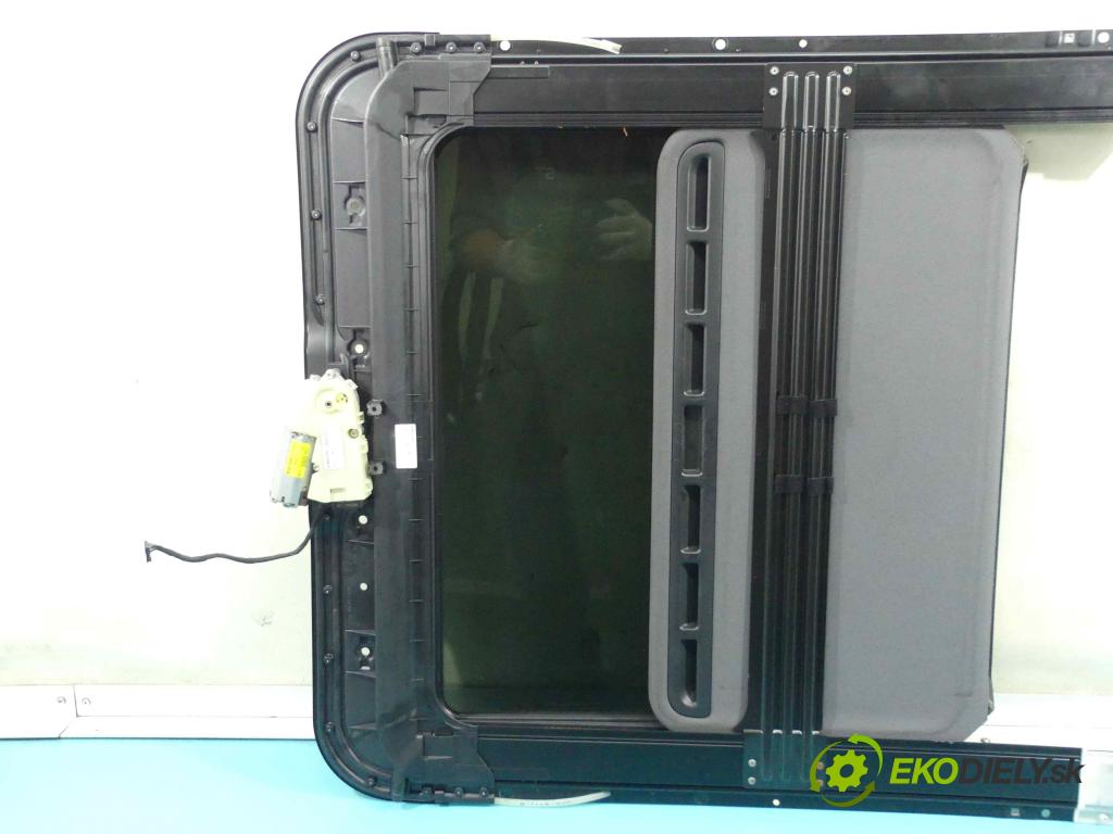 Skoda Octavia II 2004-2013 2.0 TDI RS 170 HP manual 125 kW 1968 cm3 5- Střešní okno: 6X0959591E (Sklá karosérie)