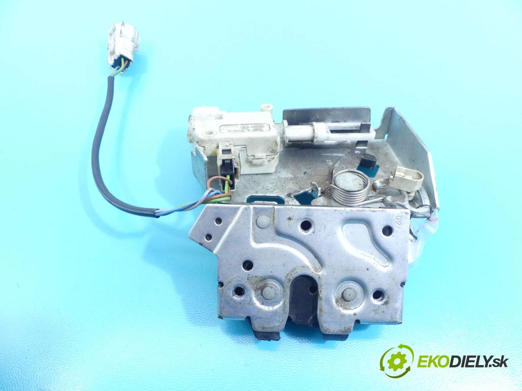 Ford Mondeo Mk3 2000-2007 2.0 tddi 116 hp manual 85 kW 1998 cm3 4- zámek kufrových dveří zadní